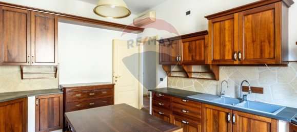 3 bedrooms Apartment in Fidenza, Italy No. 377395 19