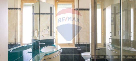 3 bedrooms Apartment in Fidenza, Italy No. 377395 26