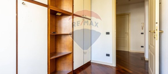 3 bedrooms Apartment in Fidenza, Italy No. 377395 2