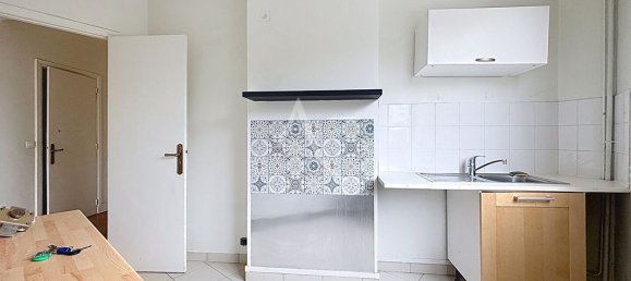 2 bedrooms Apartment in Suresnes, France No. 296586 6