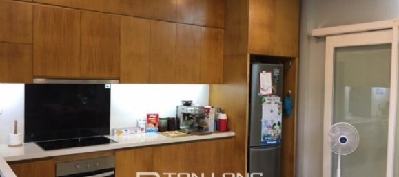 Casa de 3 dormitorios en Tay Ho, Vietnam No. 1645 9