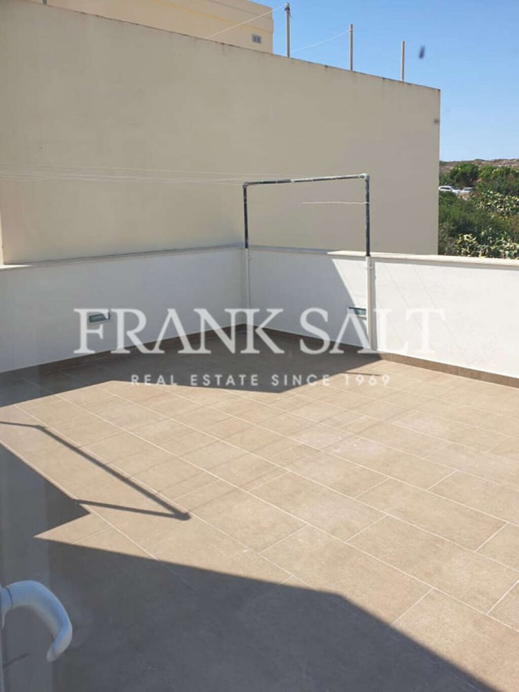 Penthouse T2 em Manikata, Malta N.º 10802