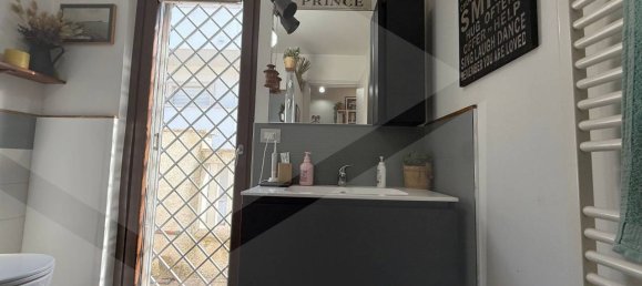 Casa de 3 divisões em Avezzano, Italy N.º 17874 17