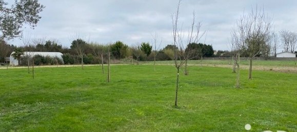  Land in Champagne-les-Marais, France No. 282514 2