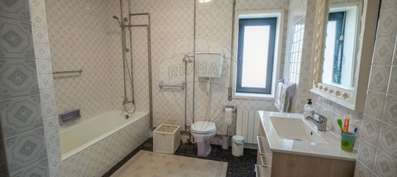 7 Schlafzimmer Haus in Pacos de Brandao, Portugal, Nr. 165424 8