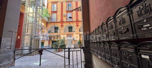 1 Schlafzimmer Wohnung in Naples, Italy, Nr. 354540 7