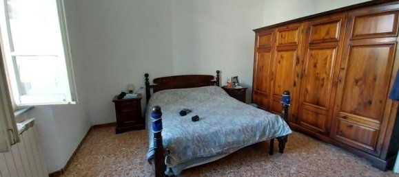 5 rooms House in Pietrasanta, Italy No. 236230 8