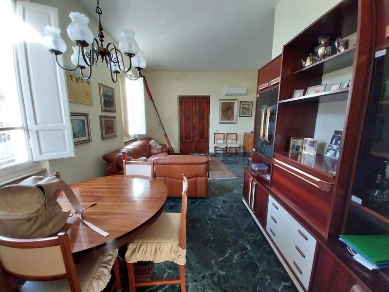 5 rooms House in Pietrasanta, Italy No. 236230