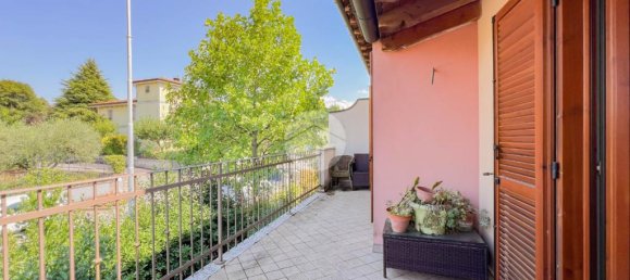 Villa de 3 dormitorios en Lonato del Garda, Italy No. 268799 27