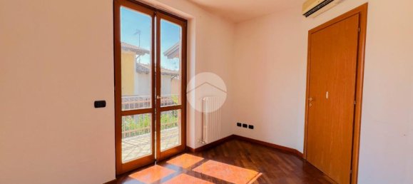 Villa de 3 dormitorios en Lonato del Garda, Italy No. 268799 29