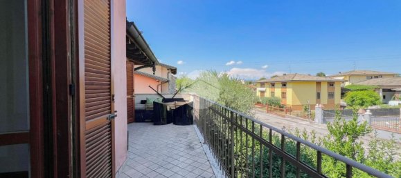 Villa de 3 dormitorios en Lonato del Garda, Italy No. 268799 21