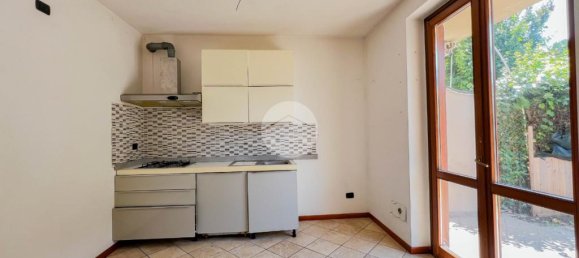 Villa de 3 dormitorios en Lonato del Garda, Italy No. 268799 15