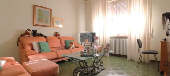 Дом с 5 комнатами в Ронкоферраро, Италия № 238894 25