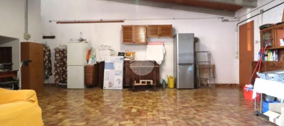 Дом с 5 комнатами в Ронкоферраро, Италия № 238894 24