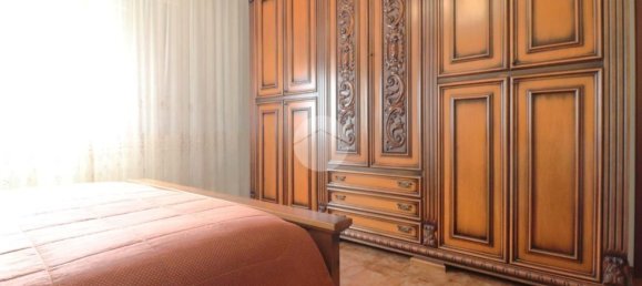 Дом с 5 комнатами в Ронкоферраро, Италия № 238894 36