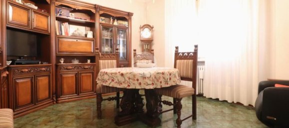 Дом с 5 комнатами в Ронкоферраро, Италия № 238894 53