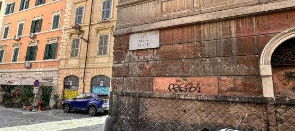 1 room Commercial property in Rome, Italy No. 289862 3