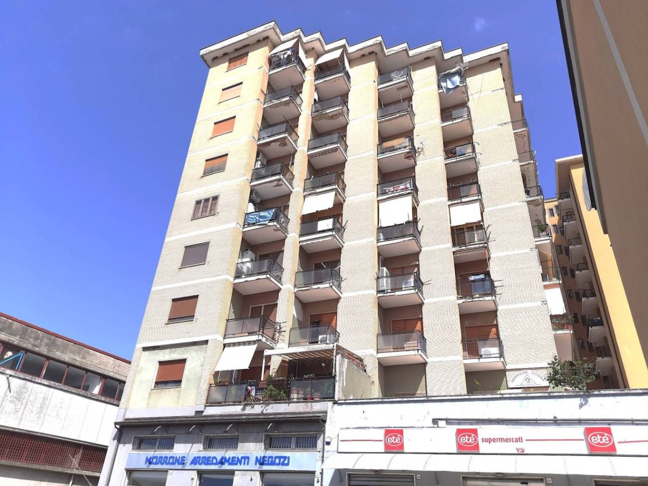 Apartamento de 3 dormitorios en Vallo della Lucania, Italy No. 301366