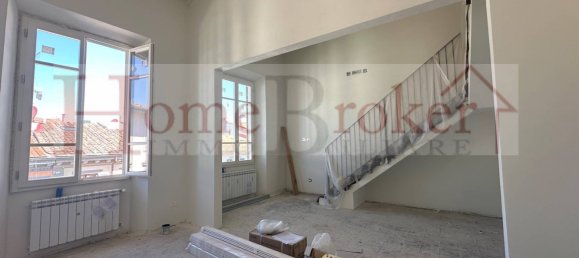 3 bedrooms Apartment in Florence, Italy No. 181983 29