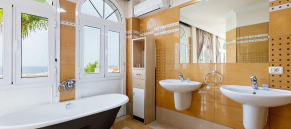 4 Schlafzimmer Haus in Adeje, Spain, Nr. 24993 20