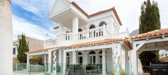 4 Schlafzimmer Haus in Adeje, Spain, Nr. 24993 9