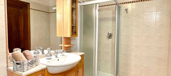 5غرفة منزل في Bergamo, Italy رقم 2176 46