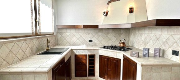 5غرفة منزل في Bergamo, Italy رقم 2176 40