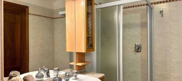 5غرفة منزل في Bergamo, Italy رقم 2176 27