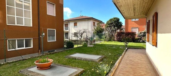 5غرفة منزل في Bergamo, Italy رقم 2176 7