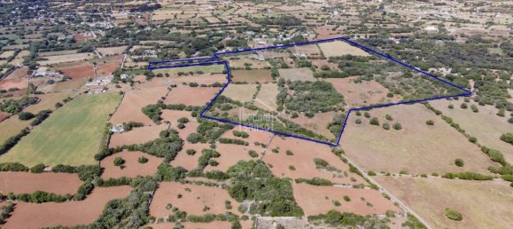 6 bedrooms Finca in Ciutadella De Menorca, Spain No. 1411 3