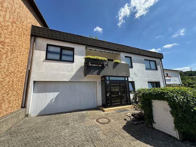 6غرفة تاون هاوس في Saarbrucken, Germany رقم 331278