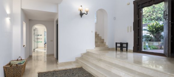 6 Schlafzimmer Villa in Marbella, Spain, Nr. 48730 32