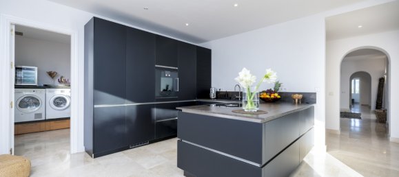 6 Schlafzimmer Villa in Marbella, Spain, Nr. 48730 33