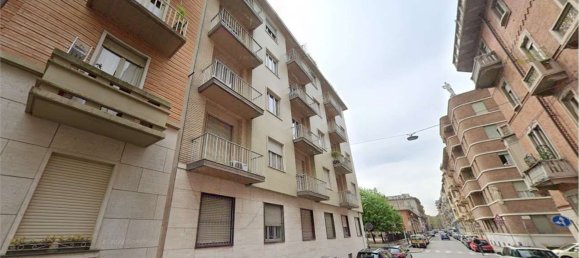 5 rooms Apartment in Turin, Italy No. 10185 6