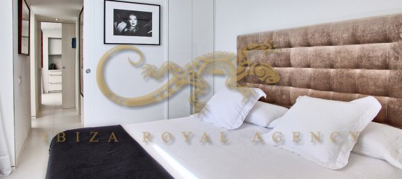 Пентхаус с 2 спальнями в Сьюдад Ибицы, Испания № 882 24