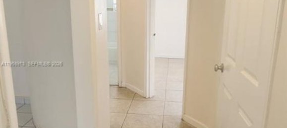 2 chambres propriété commerciale à louer à Miami, Miami-Dade, Florida, USA № 614254 7
