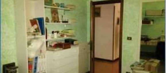 5 rooms Apartment in Orte, Italy No. 199113 11