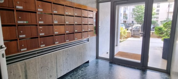 3 bedrooms Apartment in Paris, France No. 114245 17