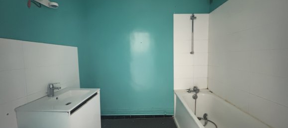 3 bedrooms Apartment in Paris, France No. 114245 16