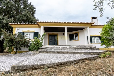 4 bedrooms House in Tomar, Portugal No. 142940