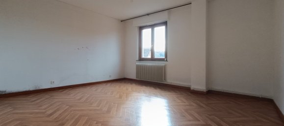 210m² Building in Waldighofen, France No. 81079 12