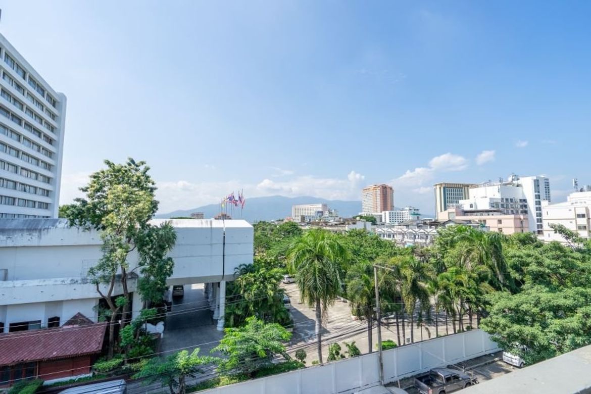 5 bedrooms Commercial property in Chiang Mai, Thailand No. 21948