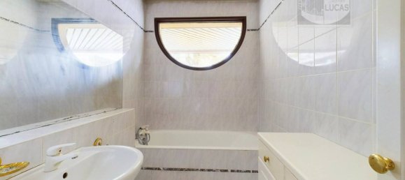 2 Schlafzimmer Wohnung in Verrieres-le-Buisson, France, Nr. 164494 13