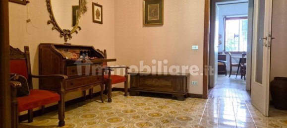 3 bedrooms Apartment in Rome, Italy No. 44852 7