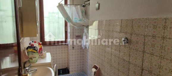 3 bedrooms Apartment in Rome, Italy No. 44852 18