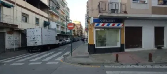 Propiedad comercial en Granada, Spain 41 m² No. 181209 2