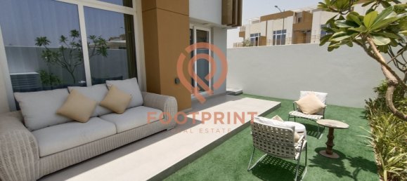 3 bedrooms Townhouse in Dubai, UAE No. 24557 20
