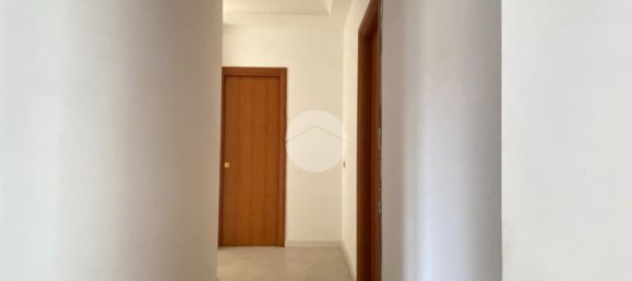 Квартира с 3 спальнями в Сан Джорджо а Кремано, Италия № 320798 27