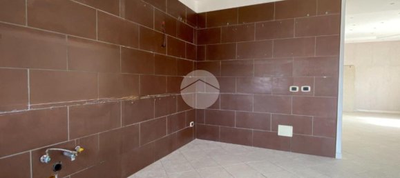 Квартира с 3 спальнями в Сан Джорджо а Кремано, Италия № 320798 8