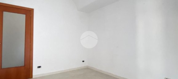 Квартира с 3 спальнями в Сан Джорджо а Кремано, Италия № 320798 32